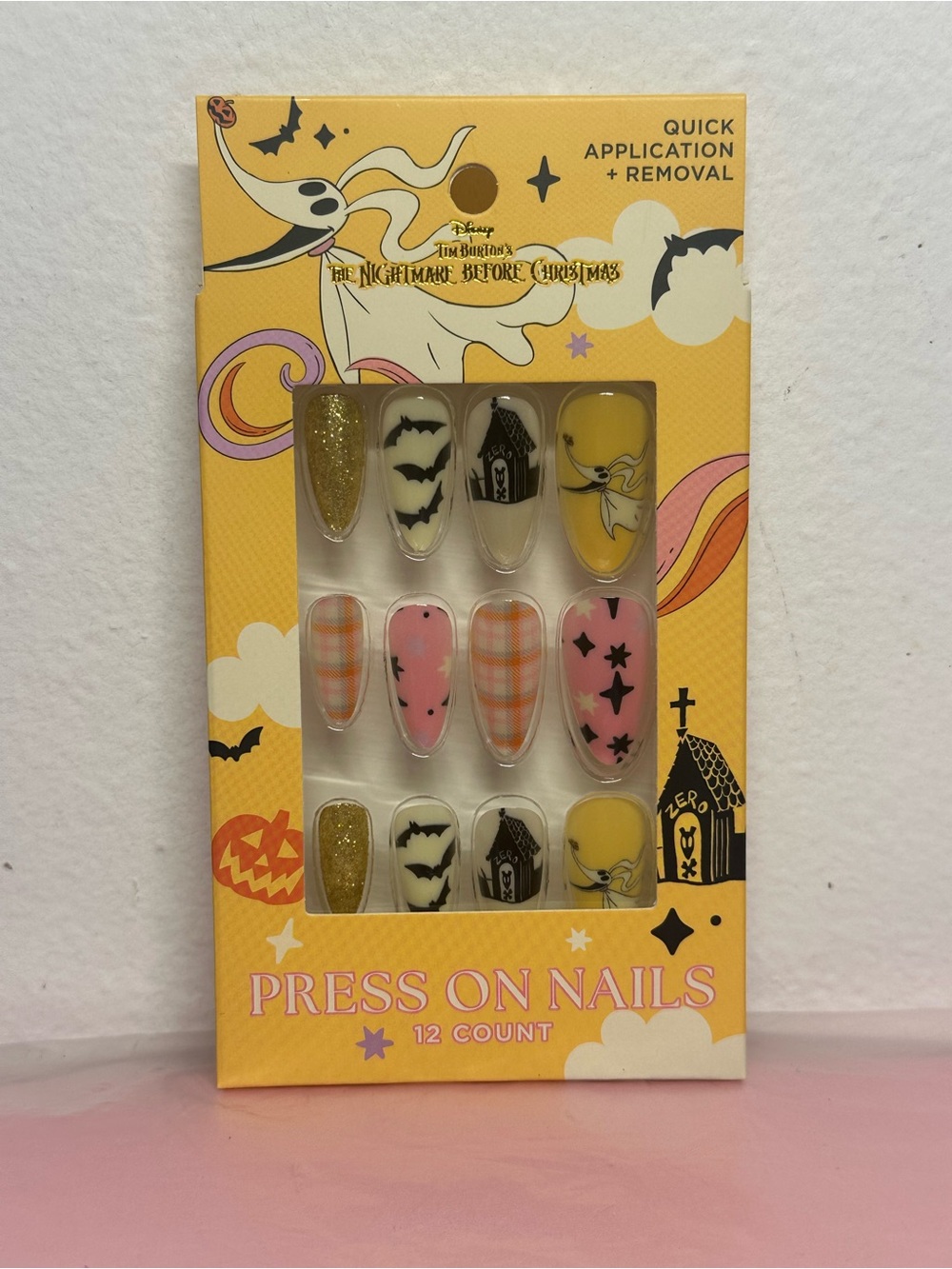 The Nightmare Before Christmas Press-On Nails - Yellow & Pink 12-Count